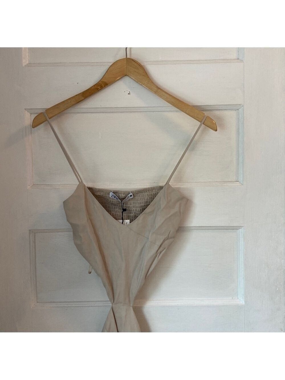 Zara Cut Out V-neck Beige Dress, Size S - Picture 8 of 15